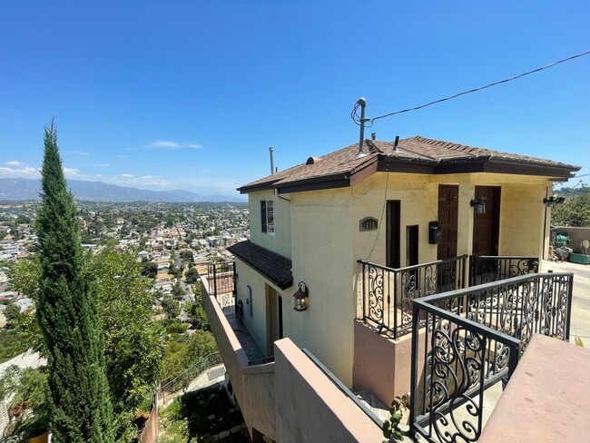 property at 610 Cross Ave