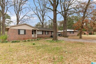 9805 Maple Ln in Birmingham, AL - Building Photo - Building Photo