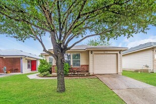 1625 Poppy Seed Ln, Unit 17B in Austin, TX - Building Photo