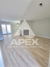 2030 Silverbrook Dr in Knoxville, TN - Building Photo - Building Photo