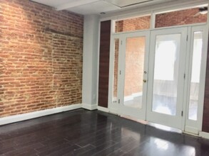 1834 Bolton St in Baltimore, MD - Building Photo - Building Photo