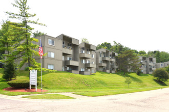 Chimney Hill Apartments in Middletown, OH - Building Photo - Building Photo