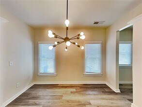 410 Sunset Ave NW in Atlanta, GA - Building Photo - Building Photo