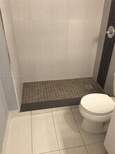 4920 NW 79th Ave in Doral, FL - Building Photo - Building Photo
