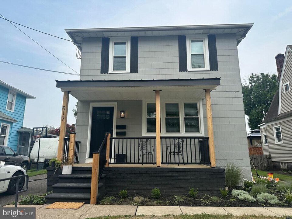 517 Newton Ave in Oaklyn, NJ - Building Photo