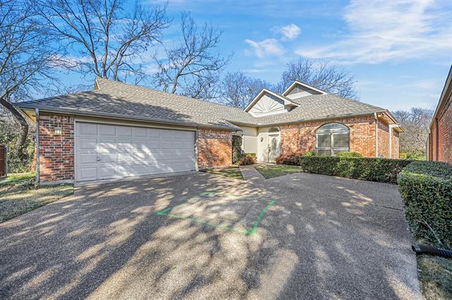 property at 6777 Northcreek Ln