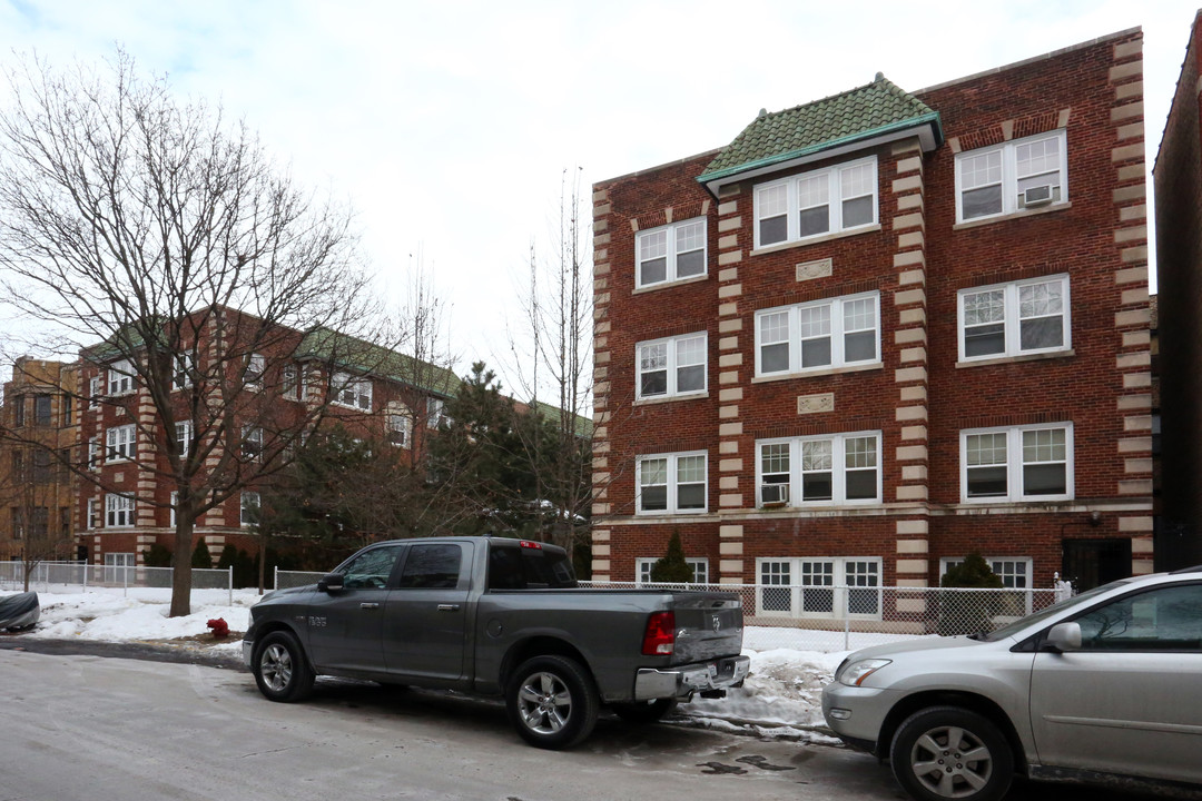 The Ridgedale in Chicago, IL - Building Photo