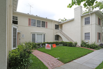 153 S Bedford Dr in Beverly Hills, CA - Building Photo - Building Photo