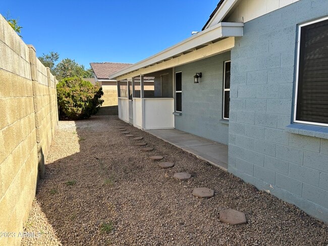 314 E Hartford Ave in Phoenix, AZ - Building Photo - Building Photo