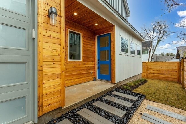 3009 Kuhlman Ave in Austin, TX - Building Photo - Building Photo