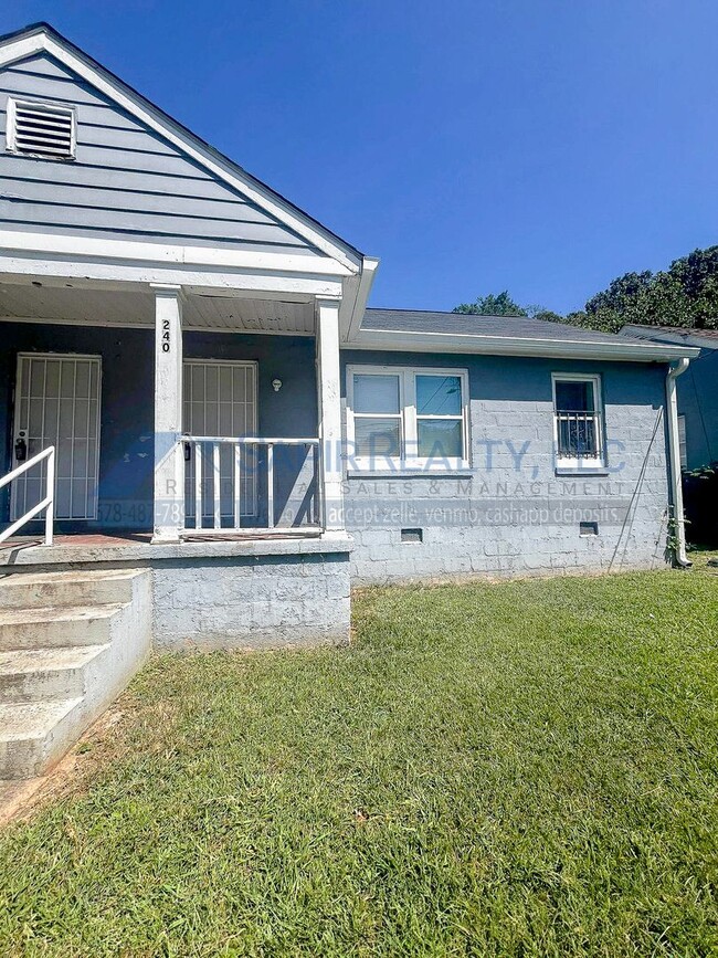 240 Rosser St SW in Atlanta, GA - Building Photo - Building Photo