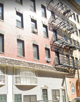 12 Charter St, Unit 2 in Boston, MA - Building Photo