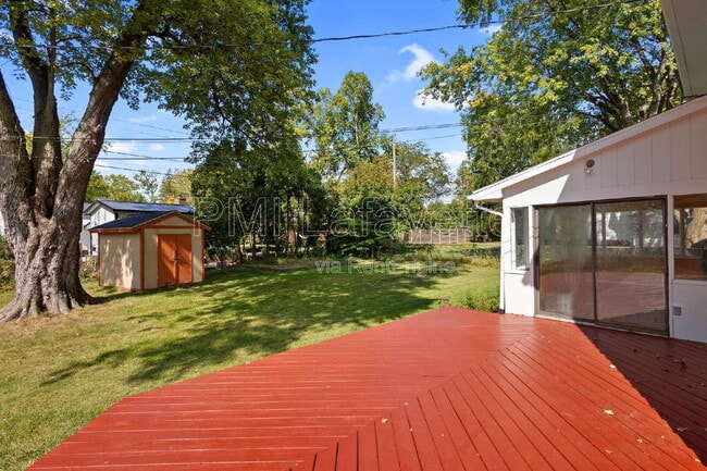 property at 2241 Indian Trail Dr