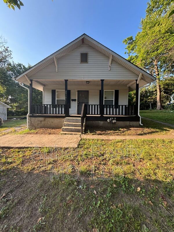 property at 2015 E 81 St