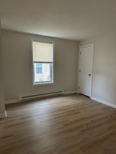 337 Montcalm St in Chicopee, MA - Building Photo - Building Photo