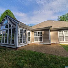 412 Heritage Ct in Charlottesville, VA - Building Photo - Building Photo