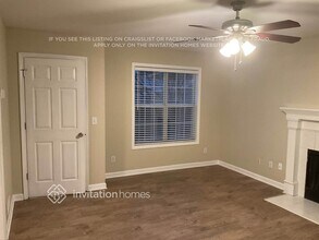 2046 Arbor Forest Dr SW in Marietta, GA - Foto de edificio - Building Photo