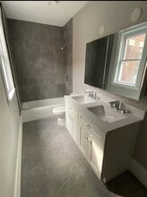 190 Kelton, Unit 3 in Boston, MA - Foto de edificio - Building Photo