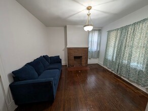 509 Forest Ave in Pittsburgh, PA - Foto de edificio - Building Photo