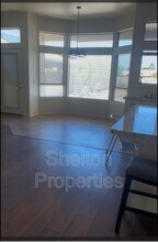 19231 N Coyote Lakes Pkwy in Surprise, AZ - Building Photo - Building Photo