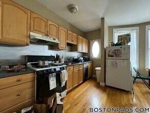 17 Highgate St in Boston, MA - Building Photo - Building Photo