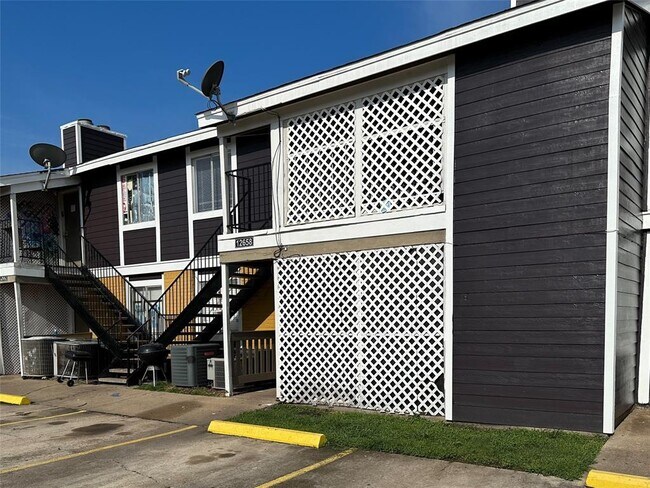 property at 12658 Ashford Meadow Dr