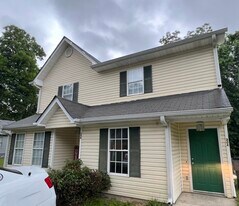 204 Hogue Ave, Unit 204