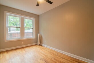 1414 W Pratt Blvd in Chicago, IL - Building Photo - Building Photo