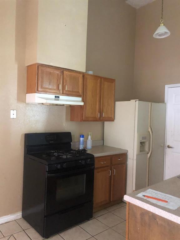 property at 10009 Rosbrook Dr