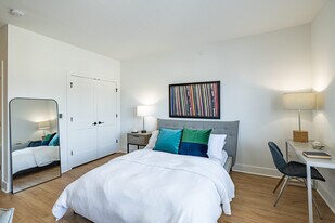 Meridia Bound Brook 1 in Bound Brook, NJ - Building Photo