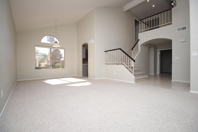 3661 W Linda Ln in Chandler, AZ - Building Photo - Building Photo