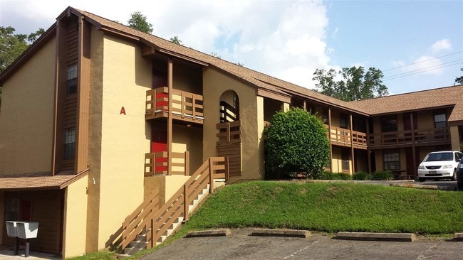 property at 700 N Calhoun St