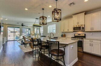 4104 E Rawhide St in Gilbert, AZ - Building Photo - Building Photo
