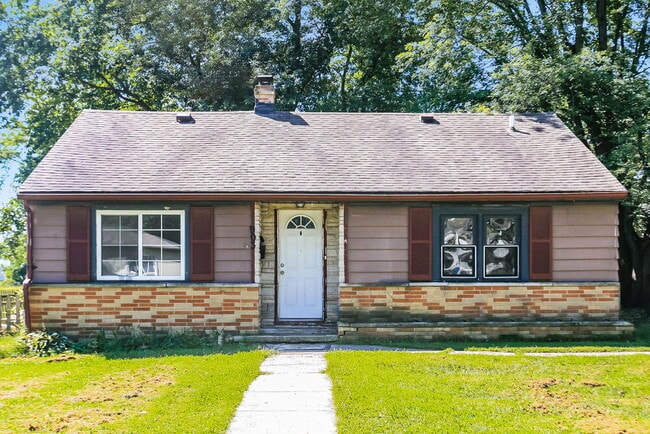 property at 903 Jackson St