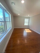 68 Main St in Newark, NJ - Building Photo - Building Photo