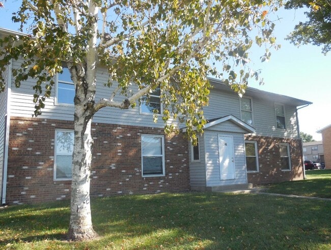 46 Bellevue Dr