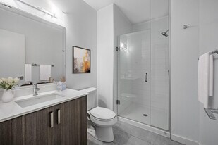 100 Walter St in Kitchener, ON - Building Photo