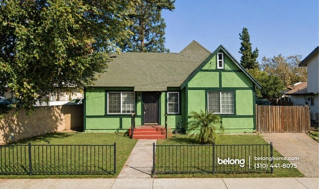 property at 1490 N Park Ave