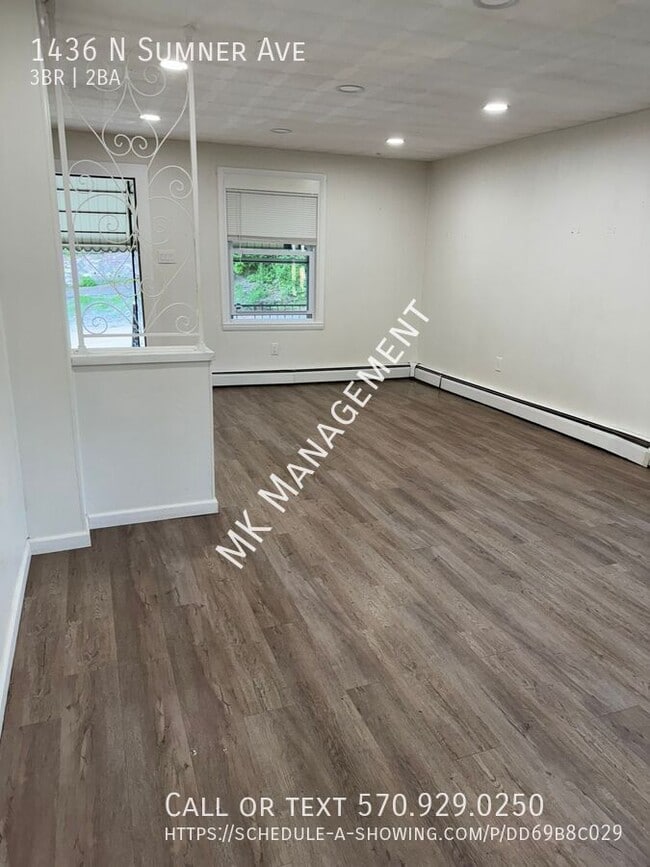 property at 1434-1436 N Sumner Ave