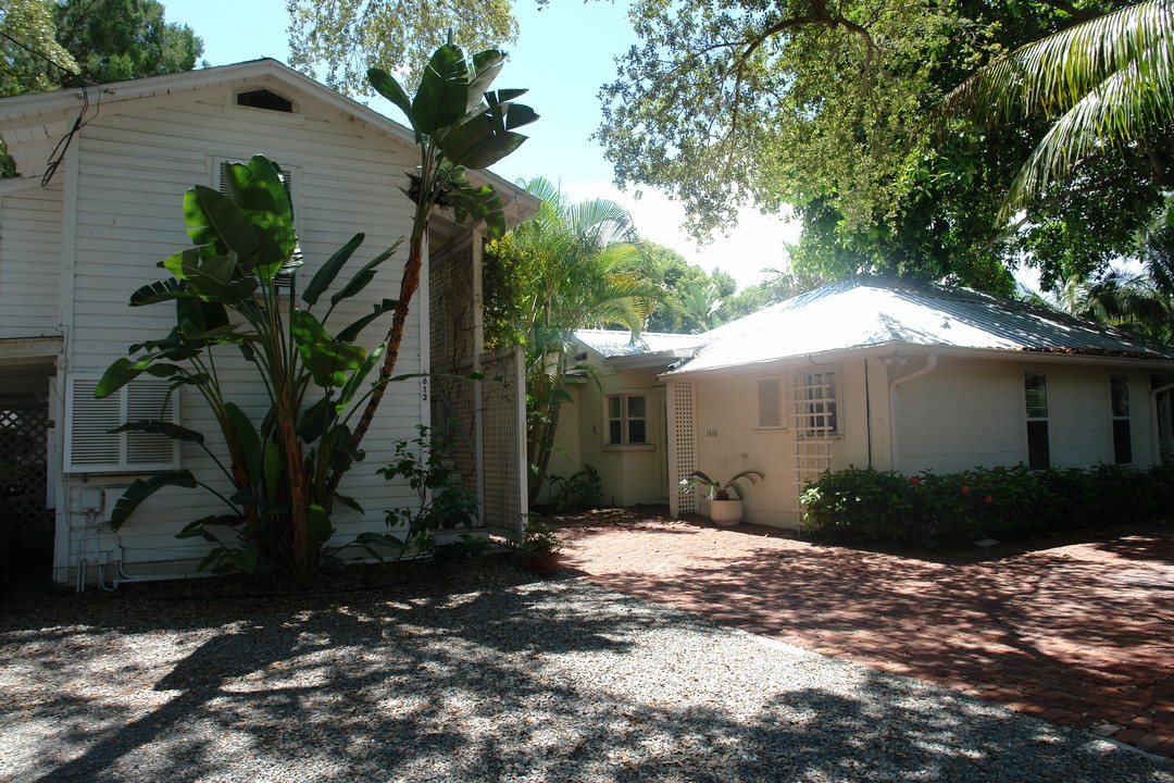 1610 Arlington St in Sarasota, FL - Building Photo