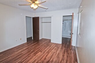 53 Holly Ave in Crawfordville, FL - Building Photo - Building Photo