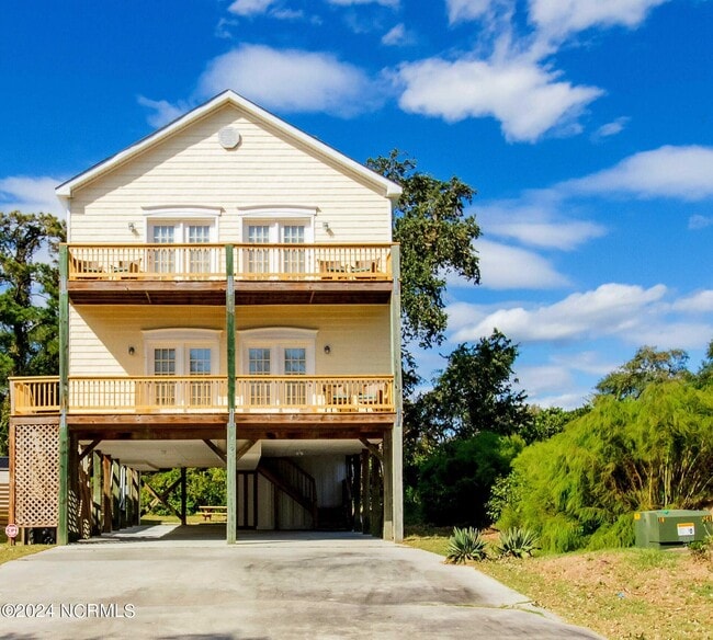 property at 3498 Windy Point Rd SW
