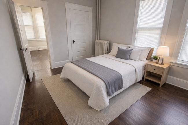 2529 Polk St NE, Unit 1 in Minneapolis, MN - Building Photo - Building Photo