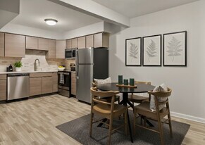 The Highlands Apartments in Grand Rapids, MI - Building Photo