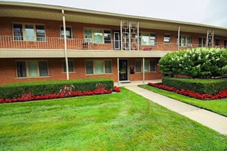 Legacy at Beaumont in Royal Oak, MI - Foto de edificio - Building Photo