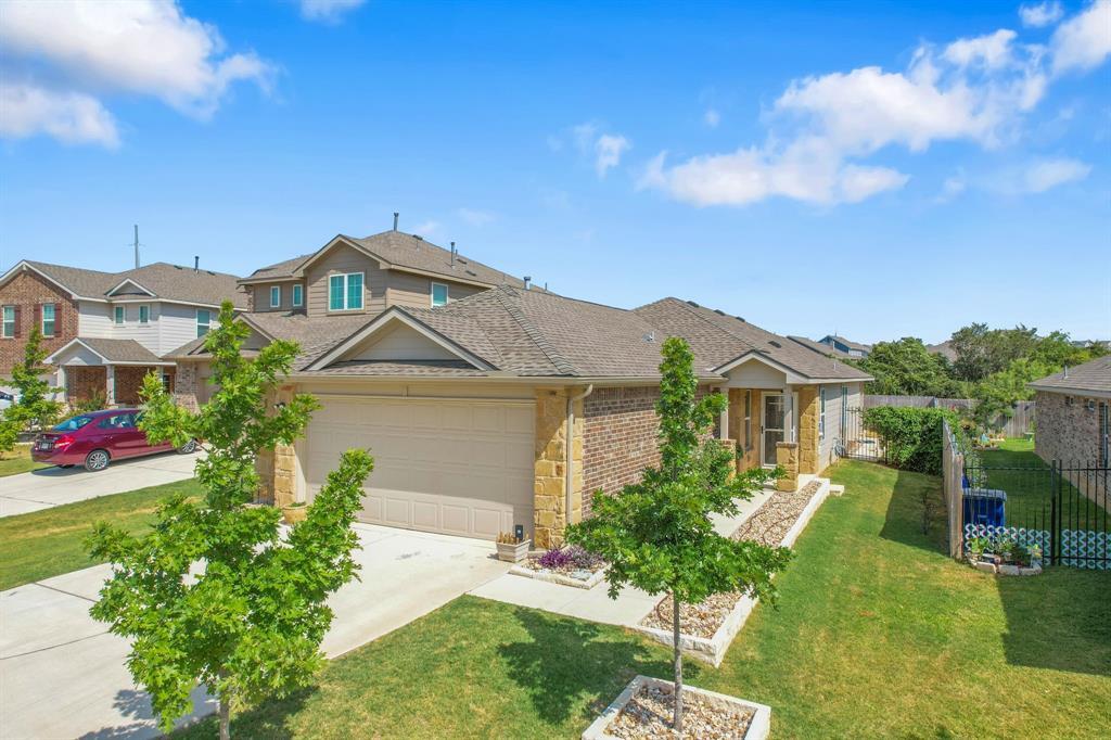 113 Blue Sage Dr in Leander, TX - Building Photo