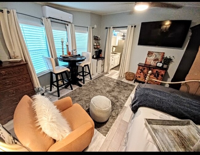 property at 2200 Morris Bridge Rd