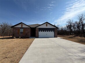17111 Lantana Loop in Newalla, OK - Building Photo - Building Photo