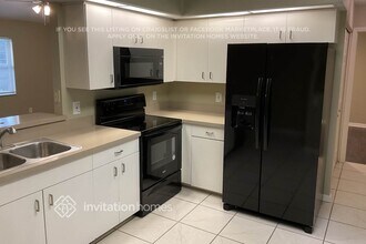 2255 Dongola St in North Port, FL - Building Photo - Building Photo