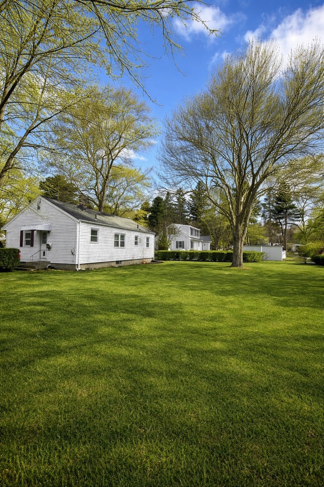 9 Mulberry Ln in Northborough, MA - Building Photo - Building Photo